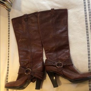 Brown leather Frye Vicky boots size 9